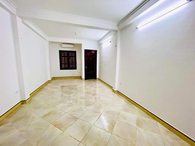 Bay nhanh  phân lô nguyễn viết xuân, kinh doanh ô tô, vỉa hè, ở luôn 45m 5t, mt 4m 3