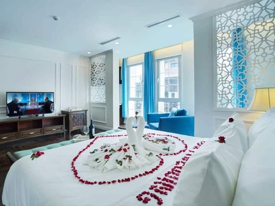 Bán khách sạn phố cổ quận hoàn kiếm cho thuê 1.8 tỷ/năm 7 tầng thang máy, 80m2, 36.5 tỷ 0