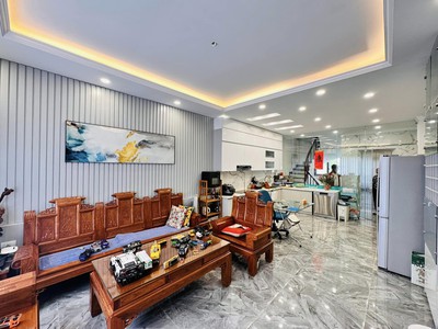 Bán nhà kim đồng,ô tô,  6 tầng thang máy, ở kinh doanh, nhà siêu đẹp 48/60m2 mt4.5m  hơn 11 tỷ. 1