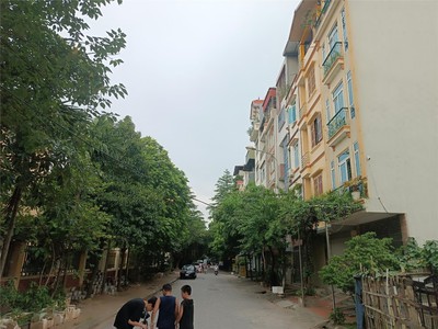 Bay nhanh  phân lô nguyễn viết xuân, kinh doanh ô tô, vỉa hè, ở luôn 45m 5t, mt 4m 0