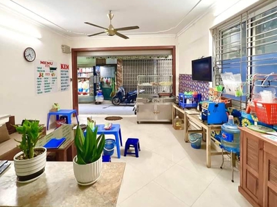 Hiếm 62m2 phố phạm văn đồng kd sầm uất, đường thông ô tô, 4 tầng 9.5 tỷ 1
