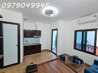 Bán nhà trọ xuân thủy-cầu giấy, 50m2x7t,thang máy, 30m ô tô, 70 củ/tháng, 10 tỷ hơn 2