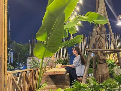 Cần sang quán cafe mặt tiền rộng thoáng đẹp đường Như Nguyệt 8