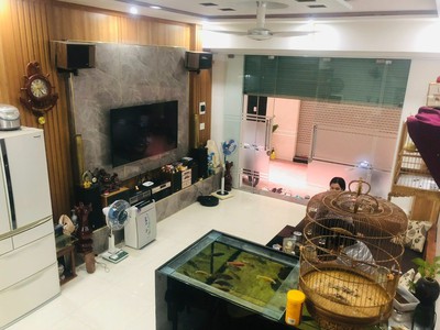 Nhà 3 tầng 40m2 - ô tô đỗ gần nhà tại phố Kiều Sơn, 193 Văn Cao 0