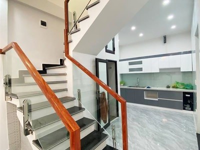 Nhà 4 tầng - Lô góc, Xây mới cách mặt đường chỉ 30m phố Chợ Con 2