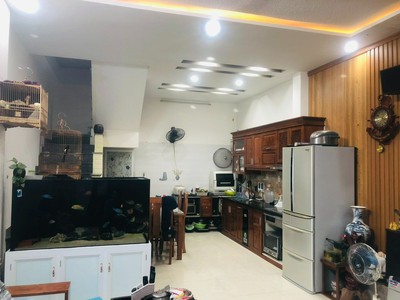 Nhà 3 tầng 40m2 - ô tô đỗ gần nhà tại phố Kiều Sơn, 193 Văn Cao 3