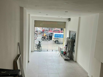 Cho thuê NC mặt tiền Nguyễn Thượng Hiền nhà mới đẹp 5PN, 6WC, 35tr 0
