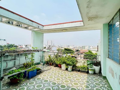 Bán nhà - đất mới - bình tân - hxh - 70m2,  ngang 5m - 4 tầng btct  - nhỉnh 5 tỷ 4