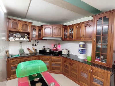 Bán nhà ngộp bank 4 tầng btct nguyễn đình thi 93m2 hẻm ba gác chỉ nhỉnh 6 tỷ tl 4