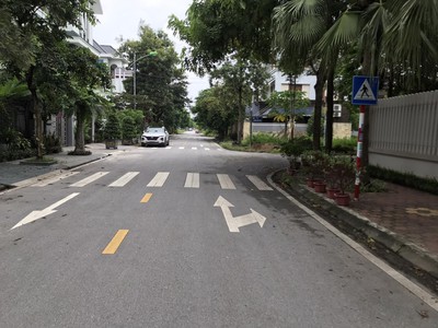 Bán đất biệt thự đường Nguyễn Khoái khu Đỉnh Long chỉ 5,55 tỷ 1