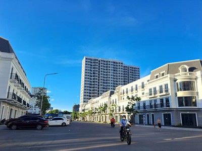 VINCOM SHOPHOUSE lần đầu tiên và duy nhất tại TP Vinh, Nghệ An 1