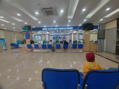 Tòa nhà đẹp nhất kdt an khánh, lô góc, vị trí đắc địa, kinh doanh đỉnh 290/350m2 7t mt32m 99 tỷ. 0