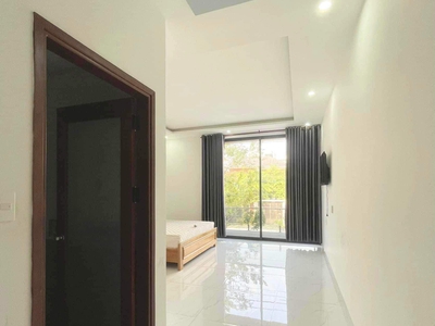 Cho thuê nhà Mới đẹp 6 Phòng Ngủ. Đường 10.5m. Nam Việt Á. Ngũ Hành Sơn. Đà Nẵng 1