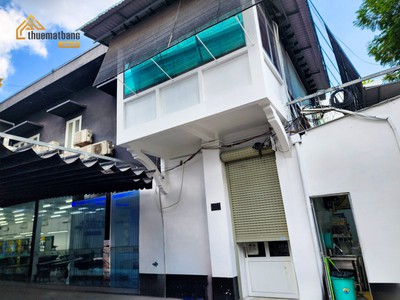 Văn phòng trung tâm quận 4 rộng rãi 300m2 0
