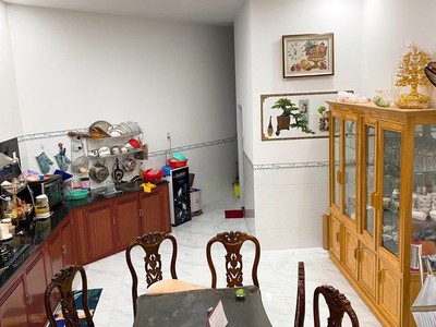 Chỉnh chủ kẹt tiền, cần bán gấp nhà hẻm cầu bè. 1