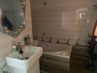 Bán nhà hẻm đường lương định của chỉ 2,8 tỷ 0