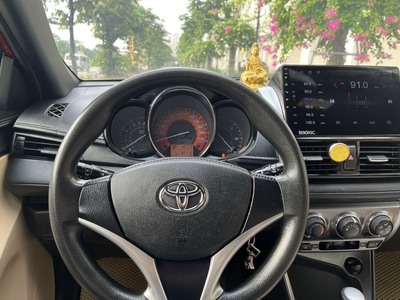 Mình cần bán xe Toyota Yaris 2014 giá rẻ. Lh: 0971.246.123 5