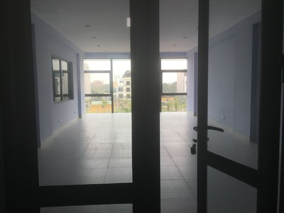 Chính chủ cho thuê nhà kính nhìn ra vườn hoa đẹp, ngõ 268/58 đường ngọc thụy 4