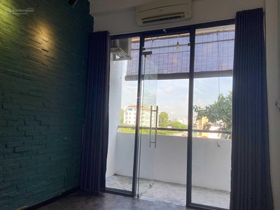 Chính chủ bán gấp căn hộ chung cư 212 đường nguyễn trãi, phường nguyễn cư trinh, quận 1, giá 2,9 tỷ 1