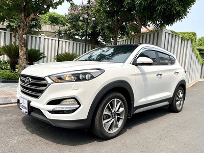 Hyundai Tucson 2.0 ATH sx 2017 nhập khẩu nguyên chiếc từ Hàn quốc 1