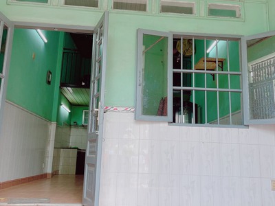 Bán Nhà Nhỏ Sổ Riêng Hỗ Trợ Ngân Hàng Gần Vincom Dĩ An 1