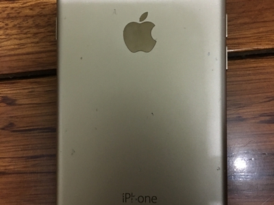 Bán iphone 6s màu vàng 16g mỹ full chức năng 1