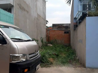 Bán đất trống 100m 5x20m  chỉ hơn 3 tỉ hẻm hai xe hơi an phú đông quận 12 0