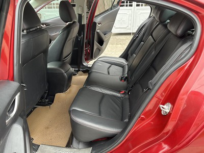 Chính Chủ Cần Bán Mazda 3 Đời 2015 8