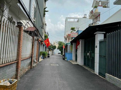 Bán nhà 4 tầng. Trung tâm P. Bình Thọ TP Thủ Đức, diện tích 91 m , Giá 13,5 Tỷ 7