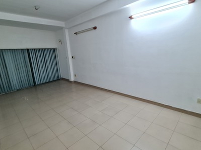 Cho thuê phòng trọ - lối đi cầu thang chung chủ 4