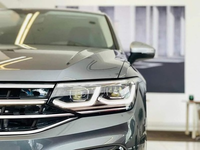 Tiguan nhập khẩu mới 100% 2