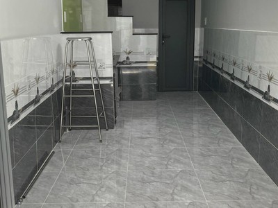 Cho thuê nhà nguyên căn , điện nước chính 0