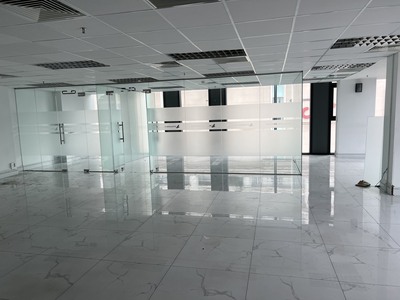 Cho thuê toà nhà 329m2 mt lý chính thắng, p.8, quận 3 với 700tr/tháng 2