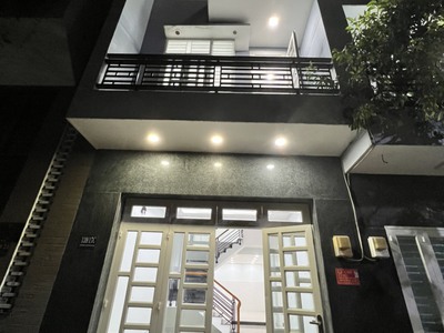 CC cho thuê nhà nguyên căn 3 tầng-4 phòng ngủ đẹp mới Q. Tan Phú 5