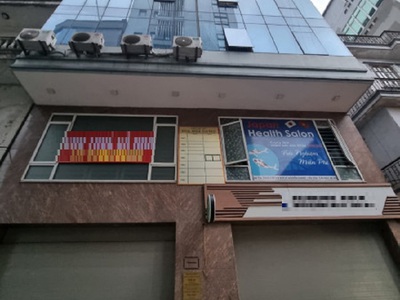 Cho thuê nhà mặt phố Hoàng hoa thám 7 tầng, có thang máy làm trung tâm tiếng,VP 1