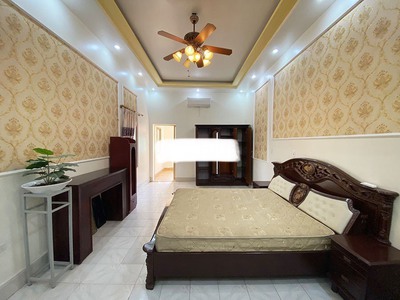 Cho thuê nguyên căn nhà Lạch Tray sạch sẽ full đồ về ở luôn 3