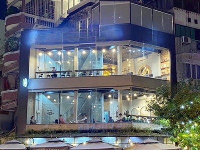 Sang mặt bằng cafe cô giang, q1 2