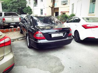 Mercedes E280 đời 2005 đã lên full 2008 0