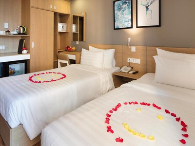 Bán khách sạn đường hùng vương phường lộc thọ nha trang 3