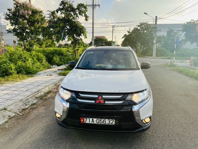 Chính chủ cần bán xe 7 chỗ Mitsubishi Outlander 2018 tại Ba Tri - Bến Tre - Giá 640 triệu. 1
