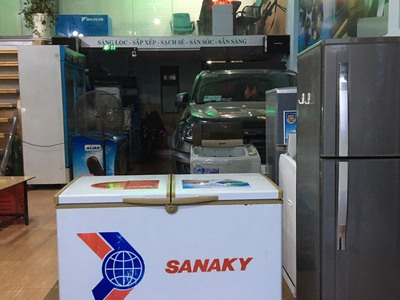 Biên Hòa thanh lý tủ đông mát 285lit SANAKY 1
