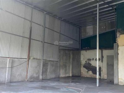 Cho thuê kho   150m gần yên sở tam trinh, bến xe nước ngầm,giá 8triệu 8 triệu/tháng 1