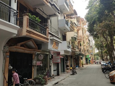 48m 6 tầng mặt tiền 4m nhỉnh 10 tỷ nhà phân lô 2 mặt ngõ phố trần quốc hoàn cầu giấy. gần nhiều 2