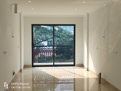 46m 6 tầng mặt tiền 4m nhỉnh 10 tỷ phân lô ô tô chạy quanh nhà trung tâm cầu giấy gần nhiều trường 1
