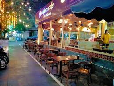 Bán biệt thự mặt hồ thành phố giao lưu, 368m2, lô góc giá 109tỷ 0