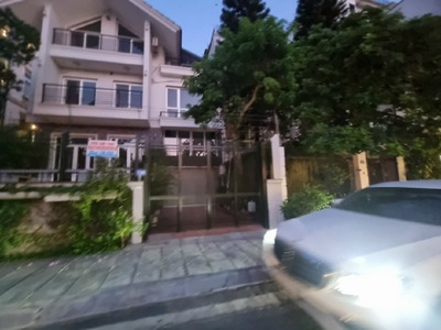 Cho thuê nhà Chùa Láng 100m2 x 6 tầng làm SPA, VP Cty, Thẩm mỹ viện 3