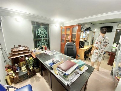 Mặt bằng 300m2 - 1.5 tầng Mặt đường Kiếu Sơn phù hợp làm Kho 3