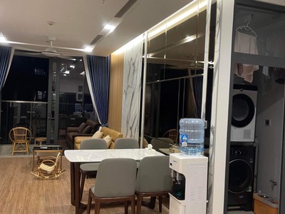 Nhượng lại căn hộ 90m2 nội thất mới nguyên đẹp nhất An Bình City 3