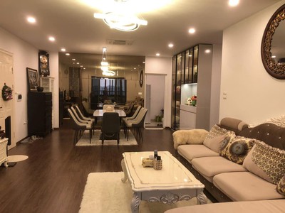 Bán căn chung cư tòa nhà sông đà 131 trần phú 155m2 giá  4.78 tỷ 0