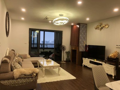 Bán căn chung cư tòa nhà sông đà 131 trần phú 155m2 giá  4.78 tỷ 2